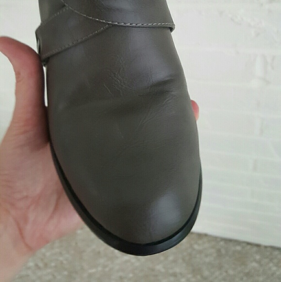 Gray Rampage Boots - Picture 3 of 4